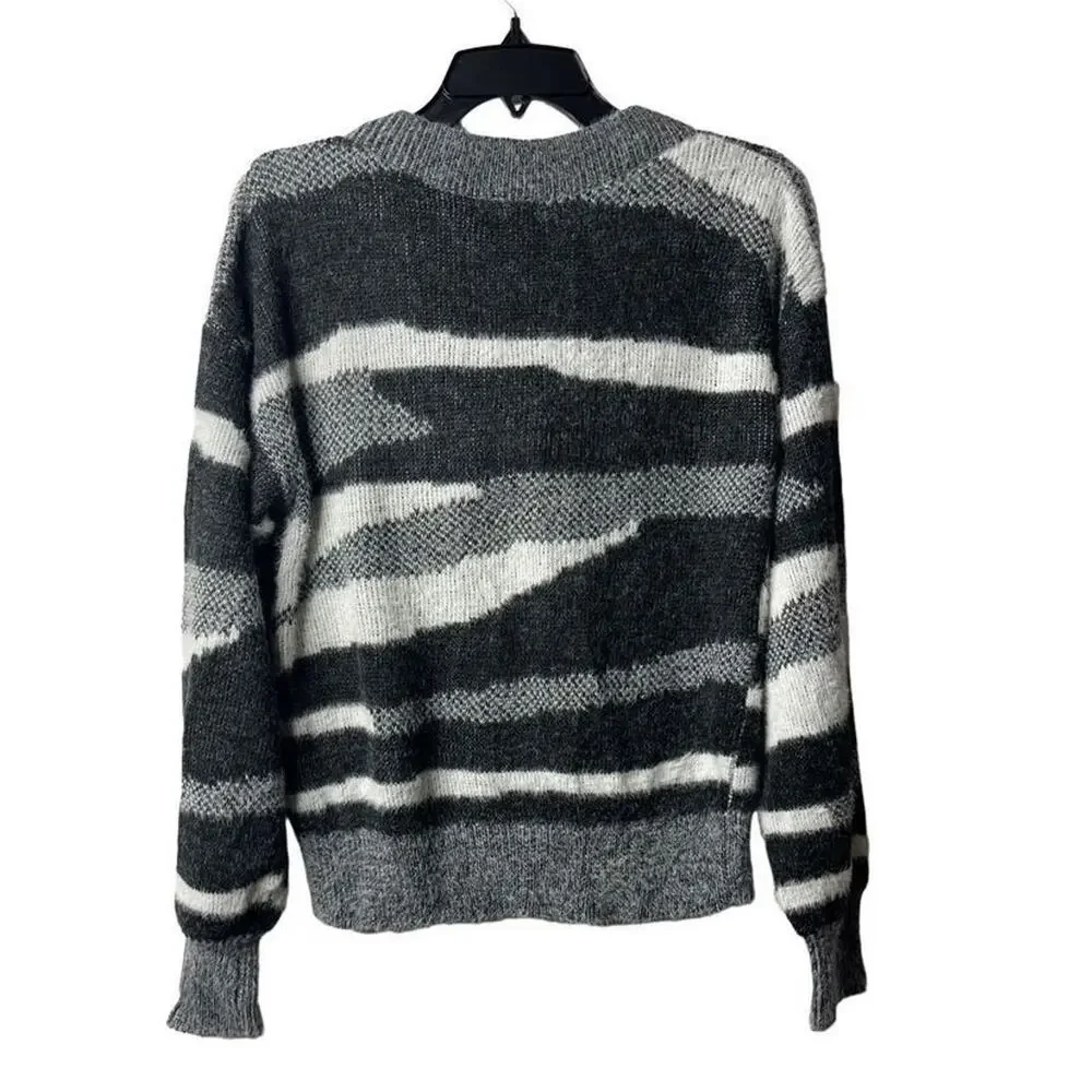 Leith black gray